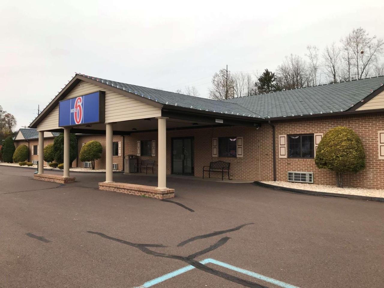 Motel 6-Bloomsburg, Pa מראה חיצוני תמונה